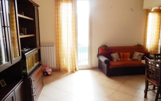 4 vani ristrutturato in corso Calatafimi parte bassa/Indipendenza