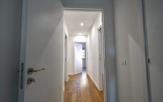 RIFINITO 5 VANI IN CONTESTO SIGNORILE DI VIA AUSONIA