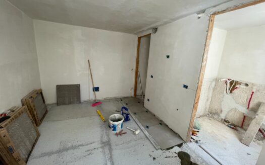 Appartamento su due piani in vendita in corso Calatafimi, 399