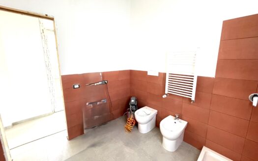 Appartamento su due piani in vendita in corso Calatafimi, 399