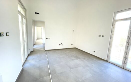 Appartamento su due piani in vendita in corso Calatafimi, 399