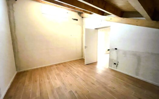 Luminoso appartamento mansardato in Corso Calatafimi 399