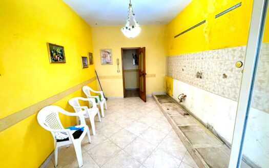 Luminoso appartamento in via Filippo Intili 4