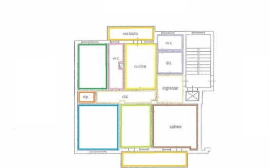 Luminoso appartamento in via Filippo Intili 4