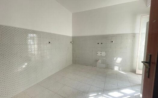 Luminoso appartamento in via Sampolo n. 218